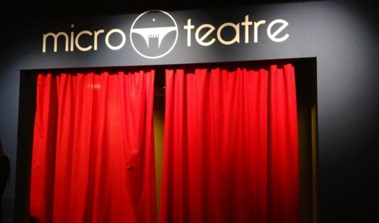 micro teatro